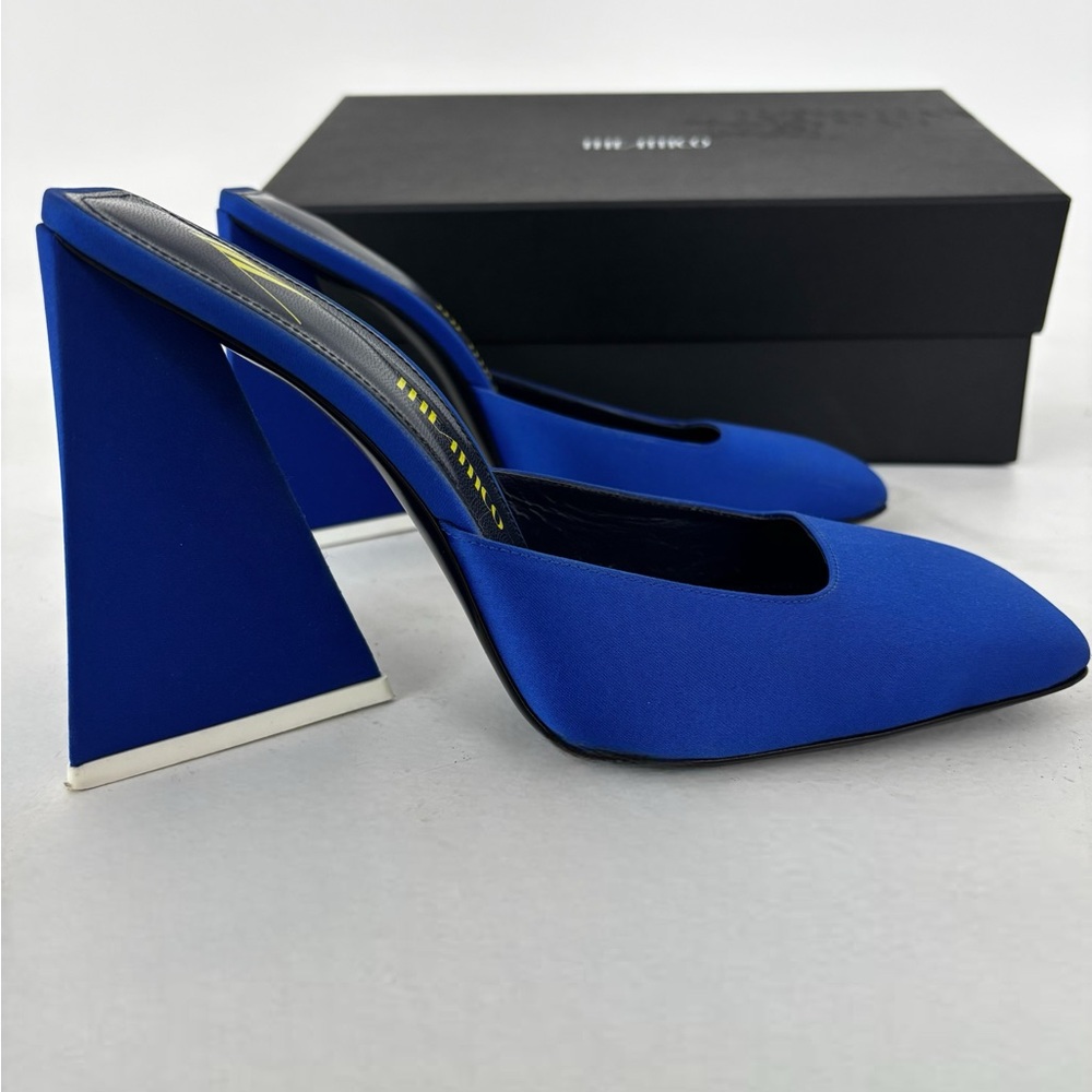 The Attico The Devon Blue Heels with Chunky Architectural Heel
